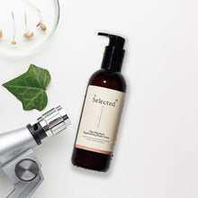 Load image into Gallery viewer, BY SELECTED ULTRA MOISTURE REPLENISHING BODY CREAM 10.14 FL OZ